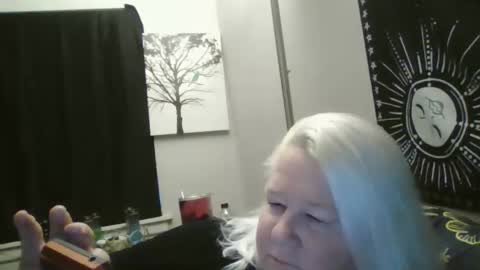 Snapshot of whipsnap19 chatting on April 14, 2026, 12:44 pm whipsnap19 online show from April 14, 2026, 12:44 pm