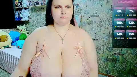 Snapshot of whisperinthedarkk chatting on May 26, 2026, 10:17 pm whisperinthedarkk online show from May 26, 2026, 10:17 pm