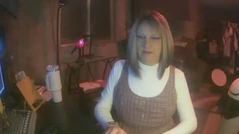 Whisper online show from January 21, 2025, 5:38 am