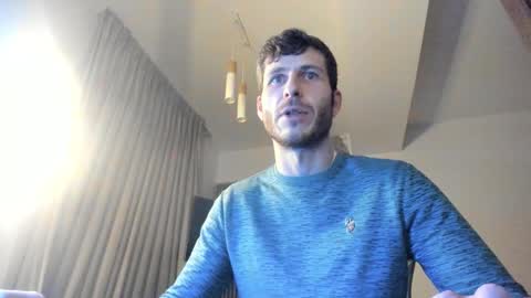 Michael online show from December 22, 2025, 4:26 pm