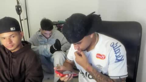 white online show from June 2, 2026, 5:53 am
