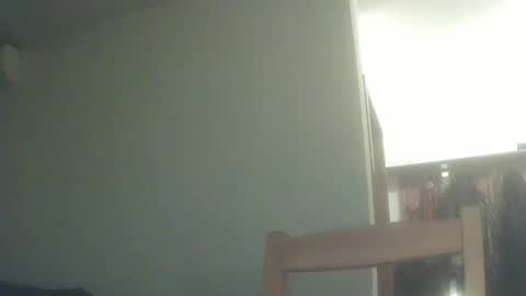 Whiteduke online show from March 6, 2025, 6:05 pm