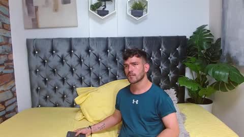 Dylan white online show from February 6, 2025, 11:26 pm