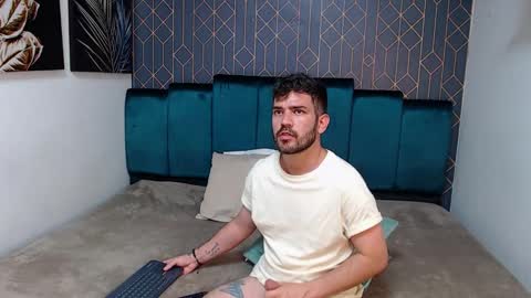 Dylan white online show from February 12, 2025, 9:01 pm