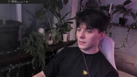 Gus online show from December 23, 2024, 9:18 pm