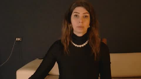 White Queen online show from March 22, 2026, 10:02 pm