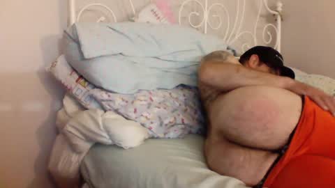 Snapshot of whitestellon chatting on August 8, 2026, 1:13 pm Whitestallions Room online show from August 8, 2026, 1:13 pm
