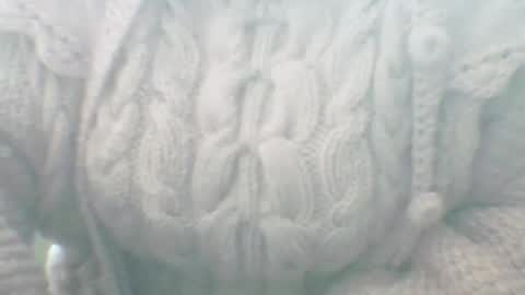 Snapshot of whitesweater chatting on February 12, 2025, 7:13 am whitesweater online show from February 12, 2025, 7:13 am