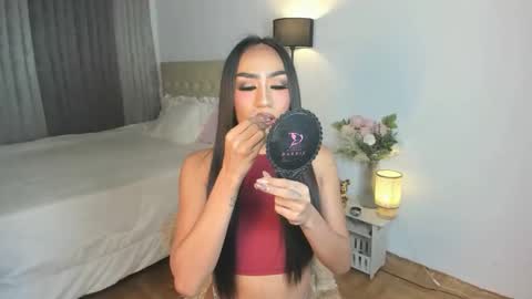 Arra Brown online show from November 8, 2025, 7:12 pm