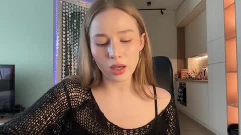 Alisa online show from January 20, 2025, 10:18 am