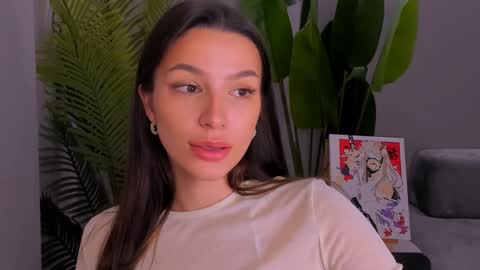 whoislulu online show from December 5, 2024, 9:50 pm