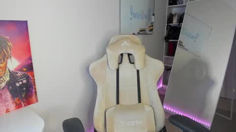 Abby  online show from January 24, 2025, 4:27 am