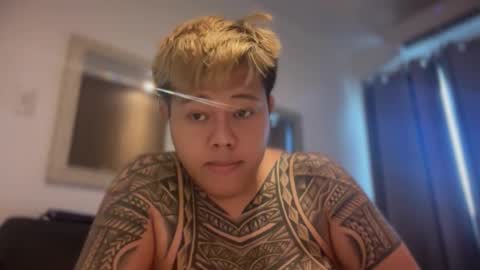 whoonyoekim1996 online show from March 3, 2026, 3:12 am