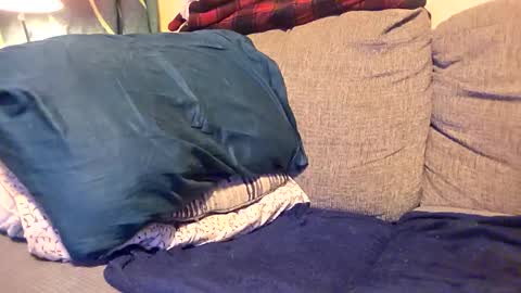 whorekneeweeny online show from March 22, 2026, 2:59 am