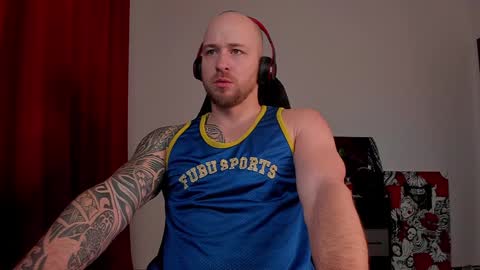 VI online show from February 2, 2025, 8:08 pm