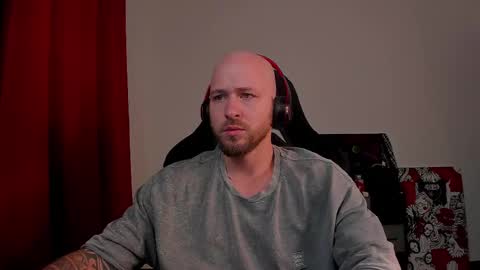 VI online show from March 8, 2025, 7:42 pm