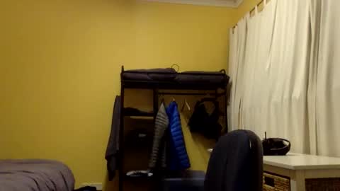 whynotfly1 online show from September 15, 2025, 9:20 am