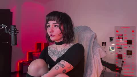 iggy iggz online show from December 2, 2024, 1:58 am