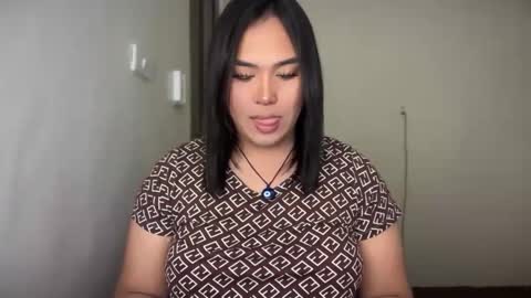 Snapshot of wickedwillowxxx chatting on May 17, 2026, 5:42 pm Minna online show from May 17, 2026, 5:42 pm