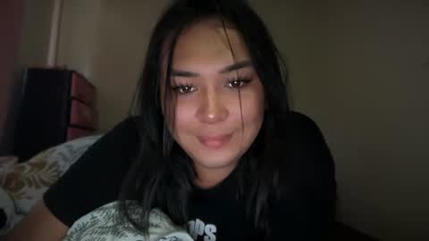 Minna online show from June 20, 2026, 2:36 am
