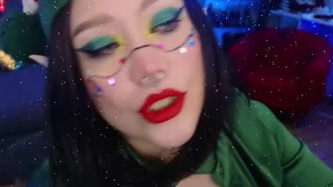 Snapshot of wickedxqueen chatting on December 25, 2024, 4:22 am Laura online show from December 25, 2024, 4:22 am