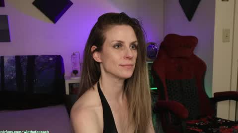 Gretchen  Jimmy online show from April 17, 2026, 1:30 am