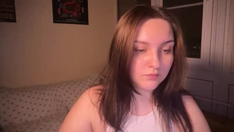 Snapshot of wievin chatting on February 15, 2025, 4:12 pm VI online show from February 15, 2025, 4:12 pm