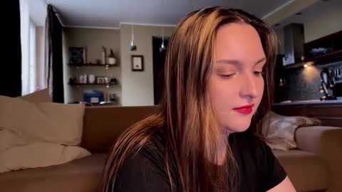 Snapshot of wievin chatting on September 29, 2025, 2:00 pm VI online show from September 29, 2025, 2:00 pm