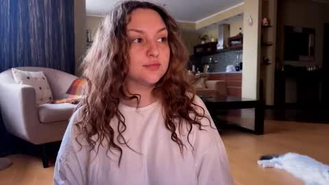 Snapshot of wievin chatting on October 24, 2025, 7:49 am VI online show from October 24, 2025, 7:49 am