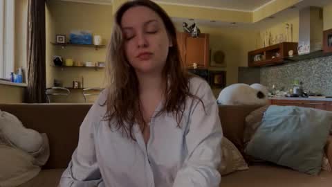 Snapshot of wievin chatting on March 10, 2026, 10:31 am VI online show from March 10, 2026, 10:31 am