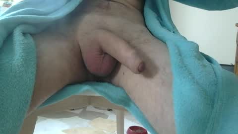 Snapshot of wifewatcher123 chatting on June 3, 2026, 7:33 am wifewatcher123 online show from June 3, 2026, 7:33 am