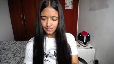 Ilauren online show from August 4, 2026, 6:54 pm