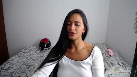 Ilauren online show from August 5, 2026, 9:34 am