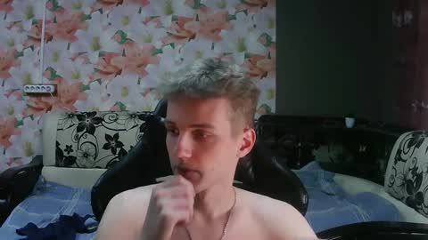 wiiinkyyy online show from December 15, 2025, 3:16 pm