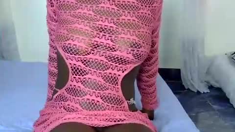 Snapshot of wild_berry22 chatting on June 19, 2026, 1:32 am berry online show from June 19, 2026, 1:32 am