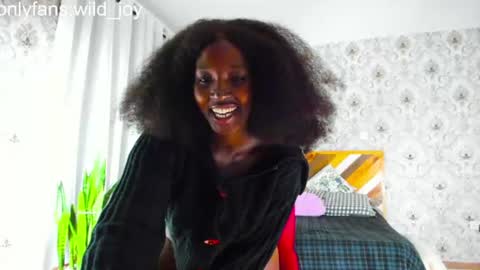 Snapshot of wild_joy chatting on July 6, 2026, 9:39 am wild_joy online show from July 6, 2026, 9:39 am