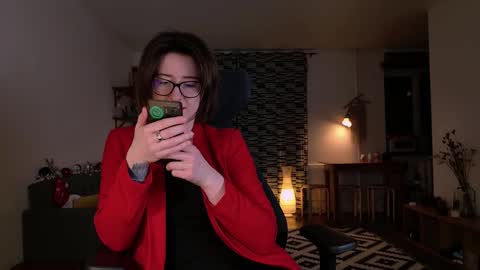 wild_peony online show from December 22, 2024, 6:26 pm