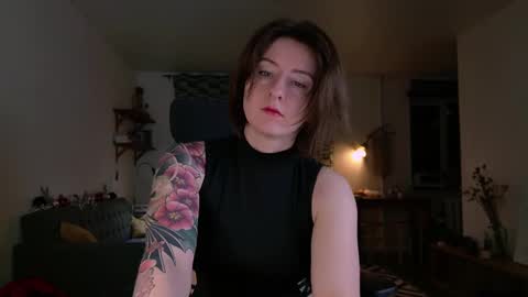 wild_peony online show from January 29, 2025, 6:50 pm