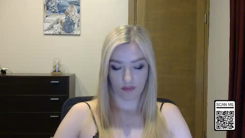 Alina online show from October 27, 2025, 3:27 pm