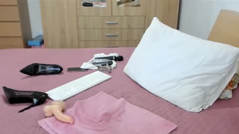 Alissa online show from February 4, 2025, 7:44 pm