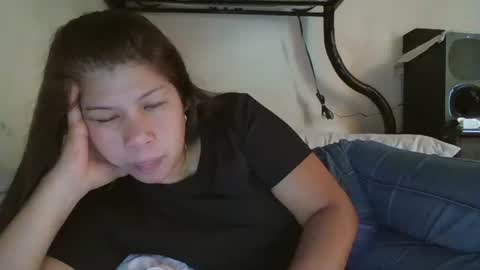 WildChick online show from February 26, 2025, 6:15 am