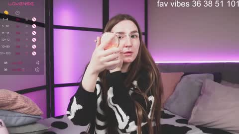 .. alice .. online show from April 3, 2026, 12:30 am