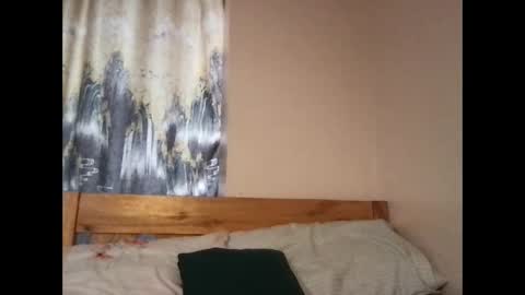 Merci online show from April 21, 2026, 7:14 am