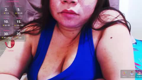 wildhotasianx online show from December 31, 2024, 12:15 pm