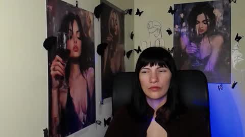 Snapshot of wildsoul8 chatting on May 27, 2026, 5:04 am Rosalinda online show from May 27, 2026, 5:04 am