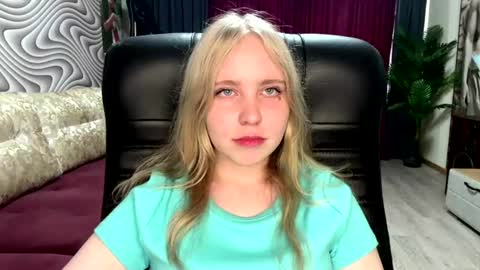 Snapshot of wilhelminafraker chatting on July 5, 2026, 11:28 am Anny online show from July 5, 2026, 11:28 am