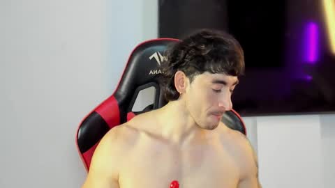 will_ferrari300 online show from February 24, 2026, 5:16 am