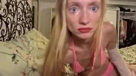 Willa Meadows online show from June 25, 2026, 6:23 pm