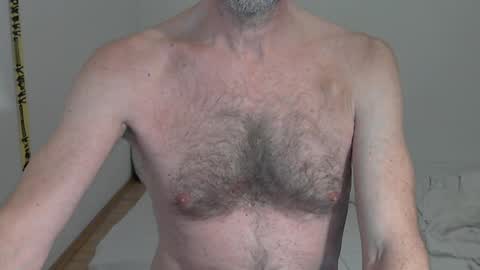 Lilian online show from April 2, 2026, 9:56 pm