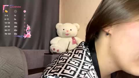 Adele online show from February 25, 2026, 5:22 pm